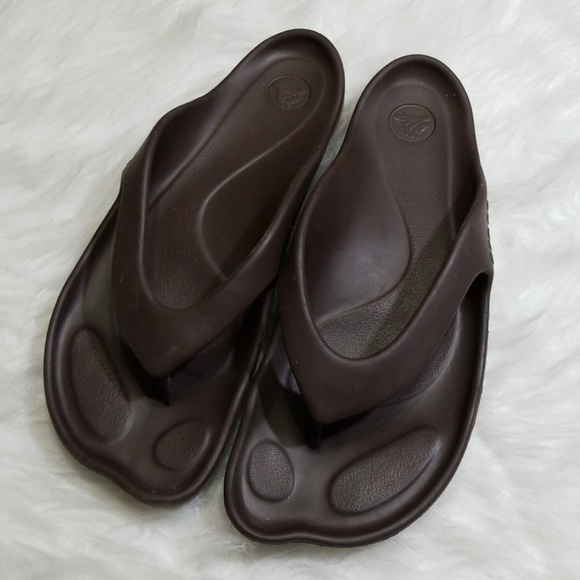 crocs abf flip flops
